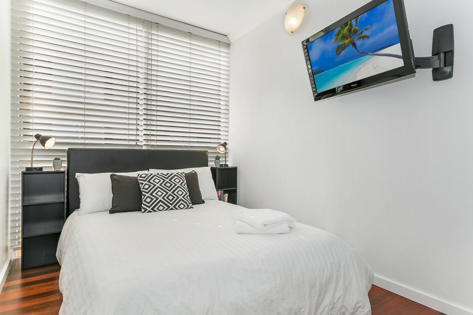 Beachfront On Golden Mile Sydney Bagian luar foto
